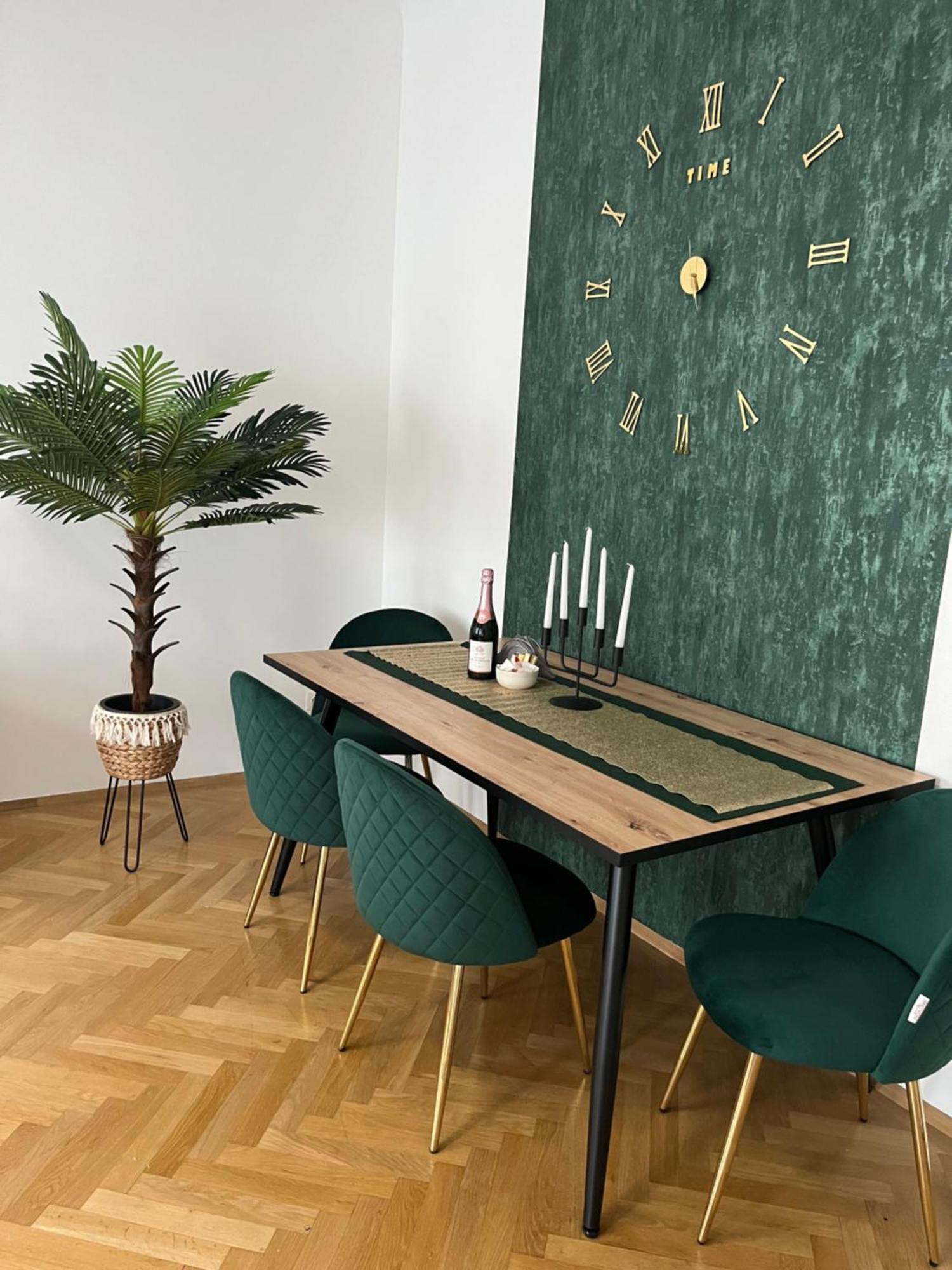 Anna Luxury Apartment Виена Екстериор снимка